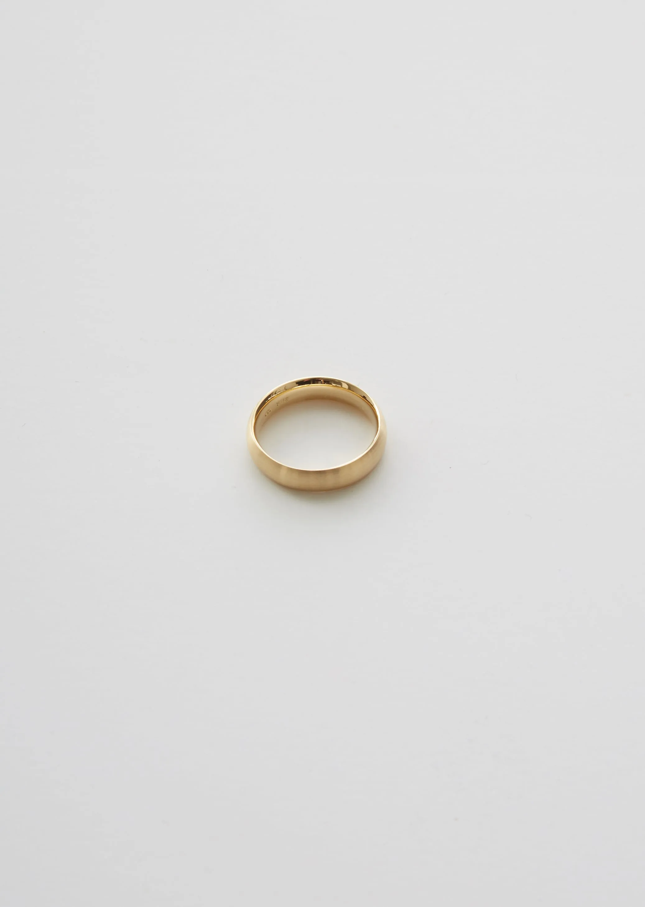 18K Classic Oval Ring — 4.5mm