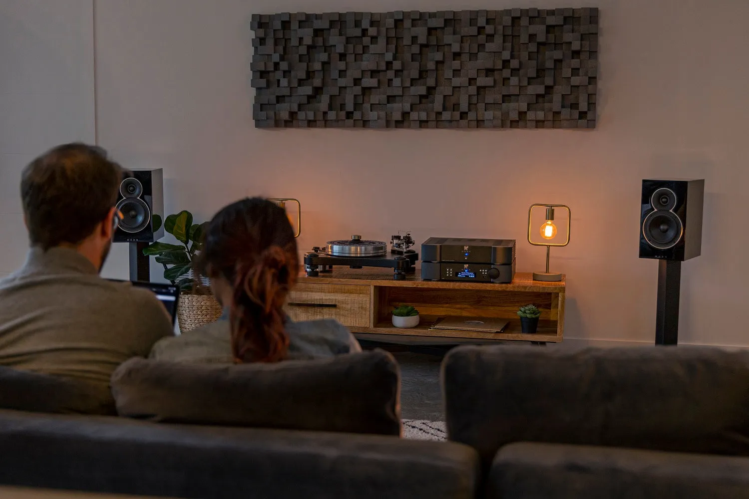 MOON By SIMAUDIO Voice 22 Bookshelf speakers - Pair