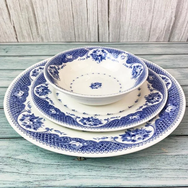 Netherfield Bone China - Set of Four Dinner Plates