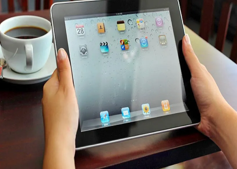 The Minimalist Tablet Prop